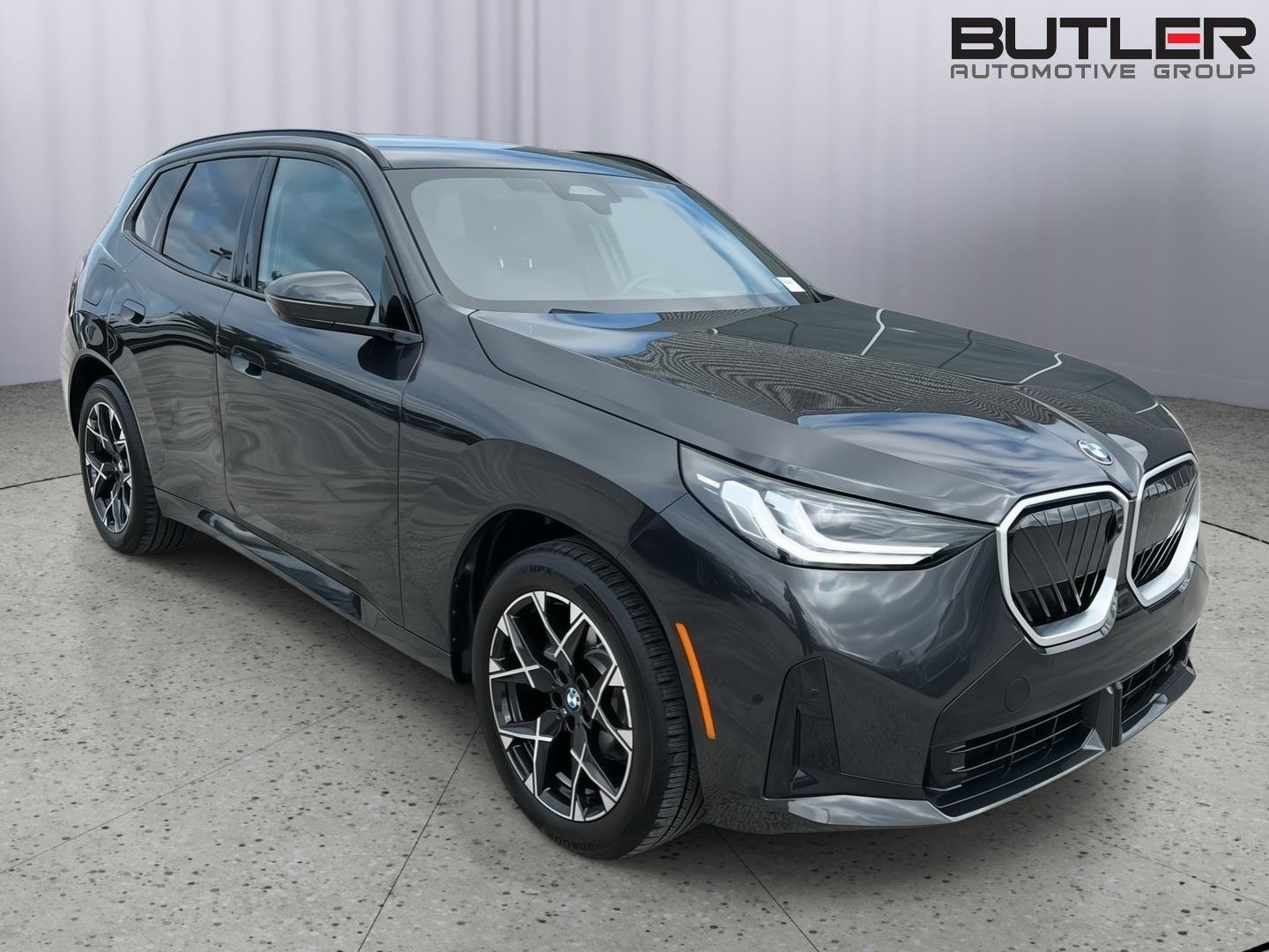Used 2025 GRAY BMW 30 xDrive image 3