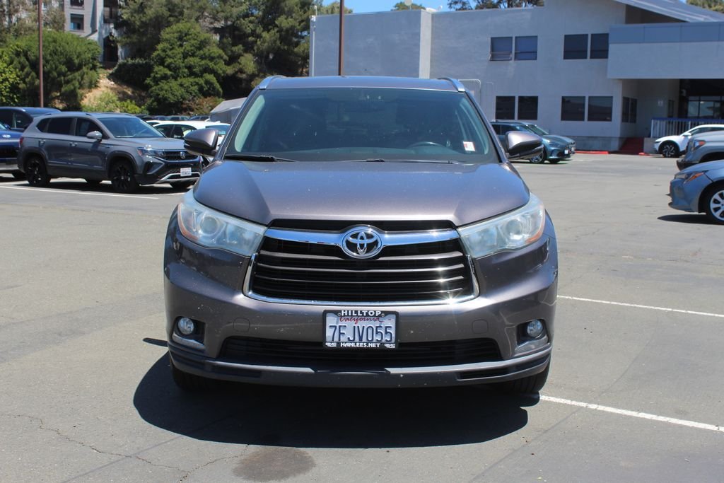 Used 2014 Gray Toyota Limited image 4
