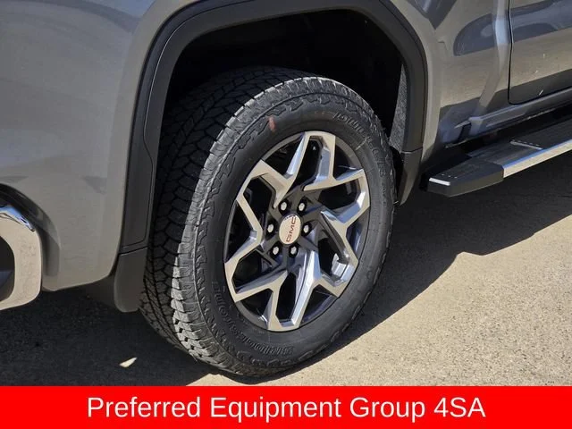 2026 GMC Sierra 1500 SLT - Photo 13
