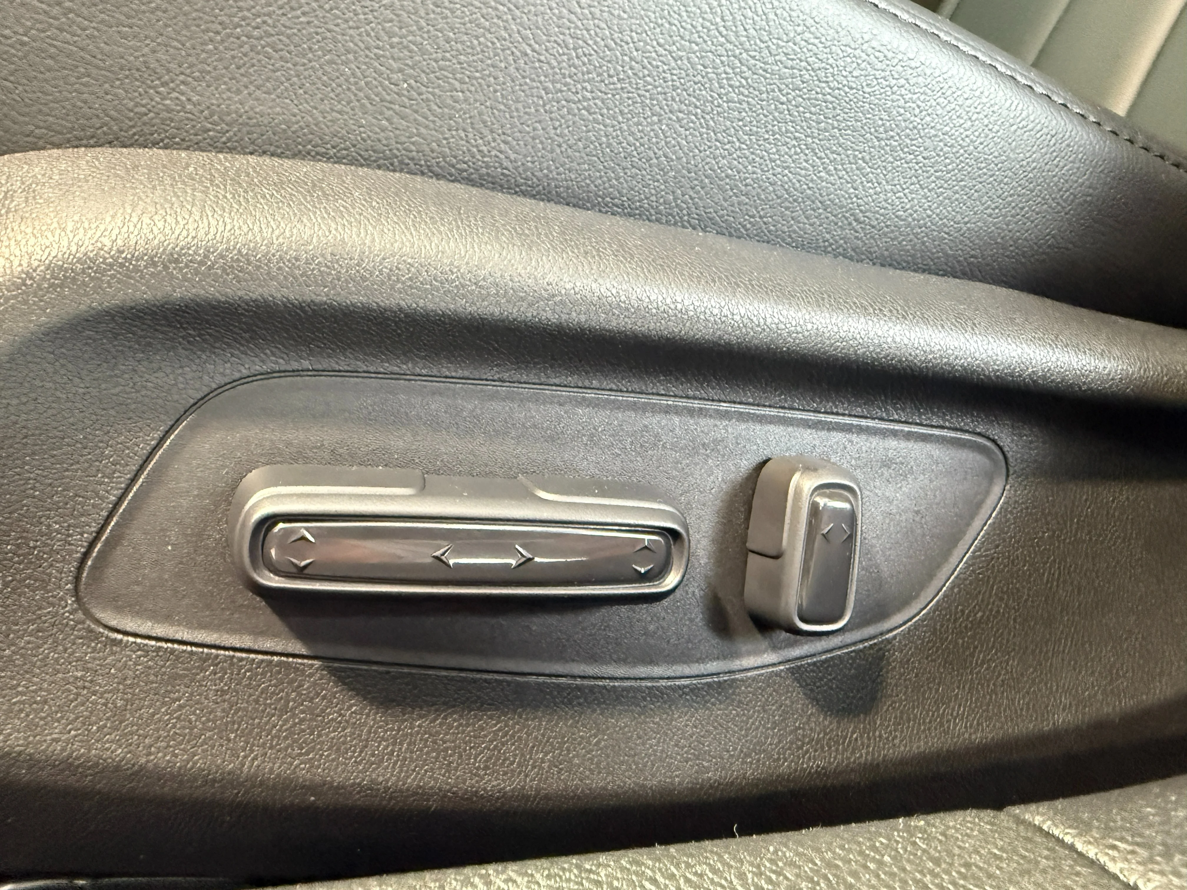 New 2026 Urban Gray Pearl Acura  image 11
