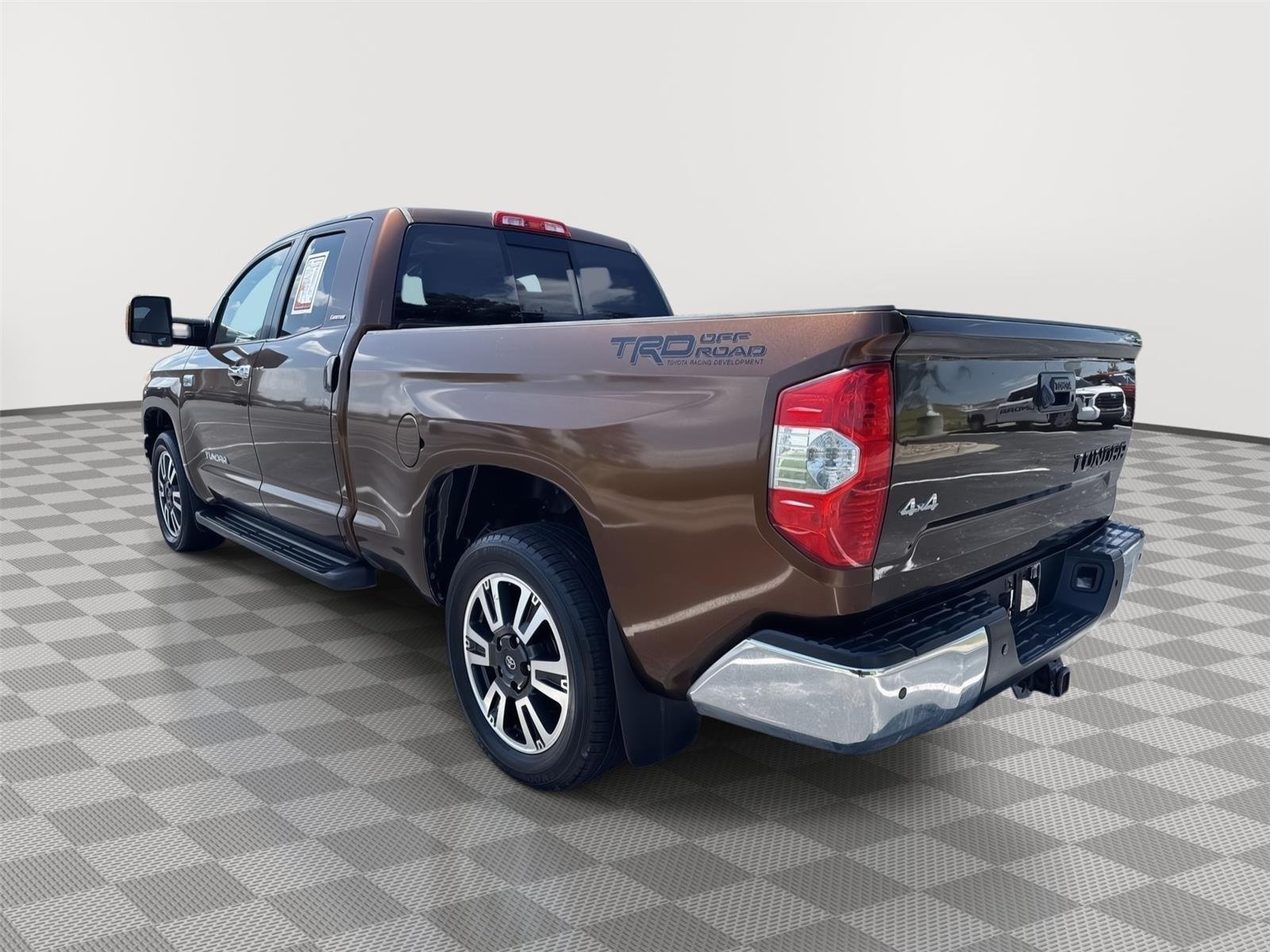 Used 2014 Sunset Bronze Mica Toyota Limited image 10