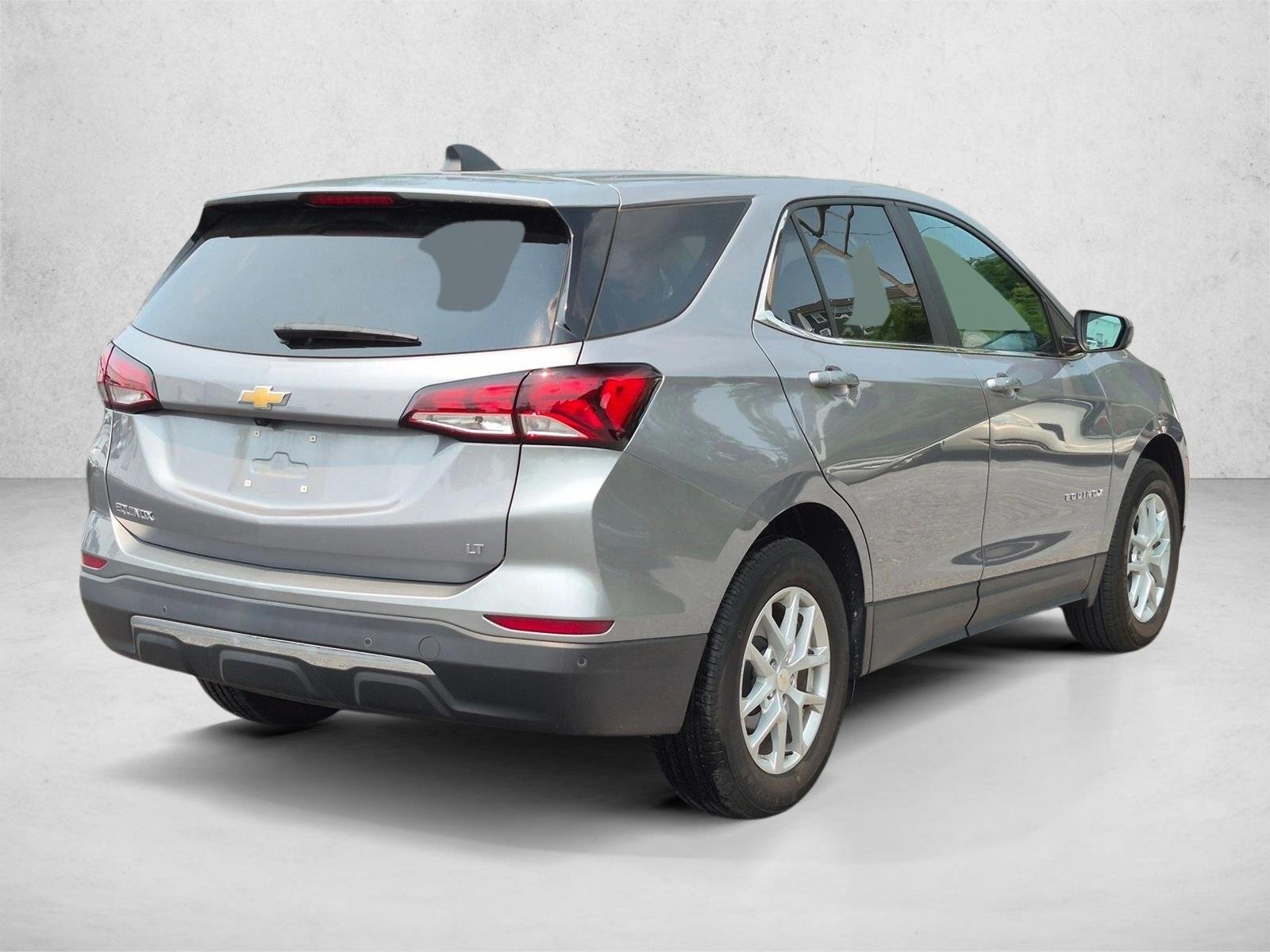 Used 2024 Sterling Gray Metallic Chevrolet LT image 4