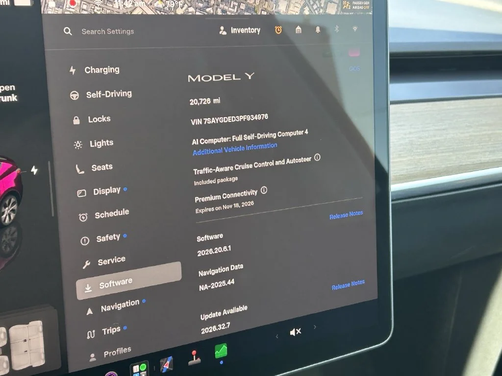 Used 2023 Solid Black Tesla Standard Range image 27