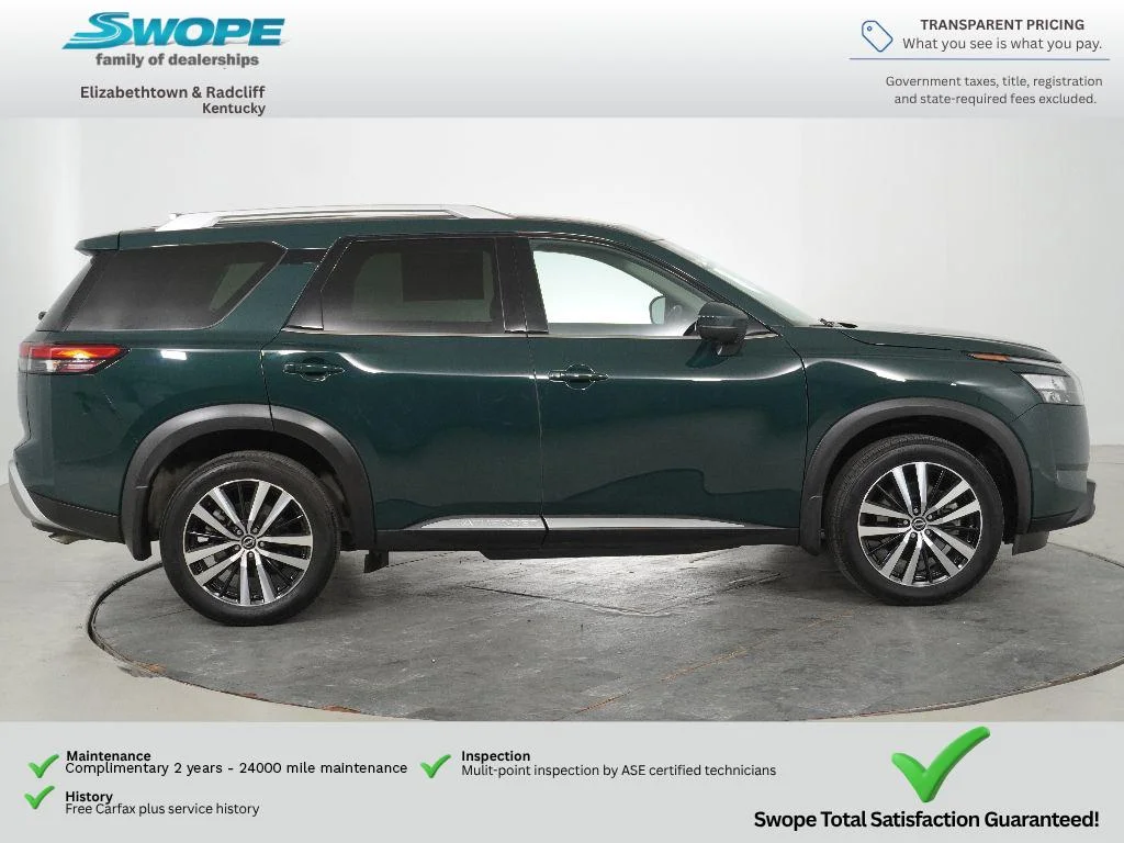 Used 2025 Obsidian Green Pearl Nissan Platinum image 3