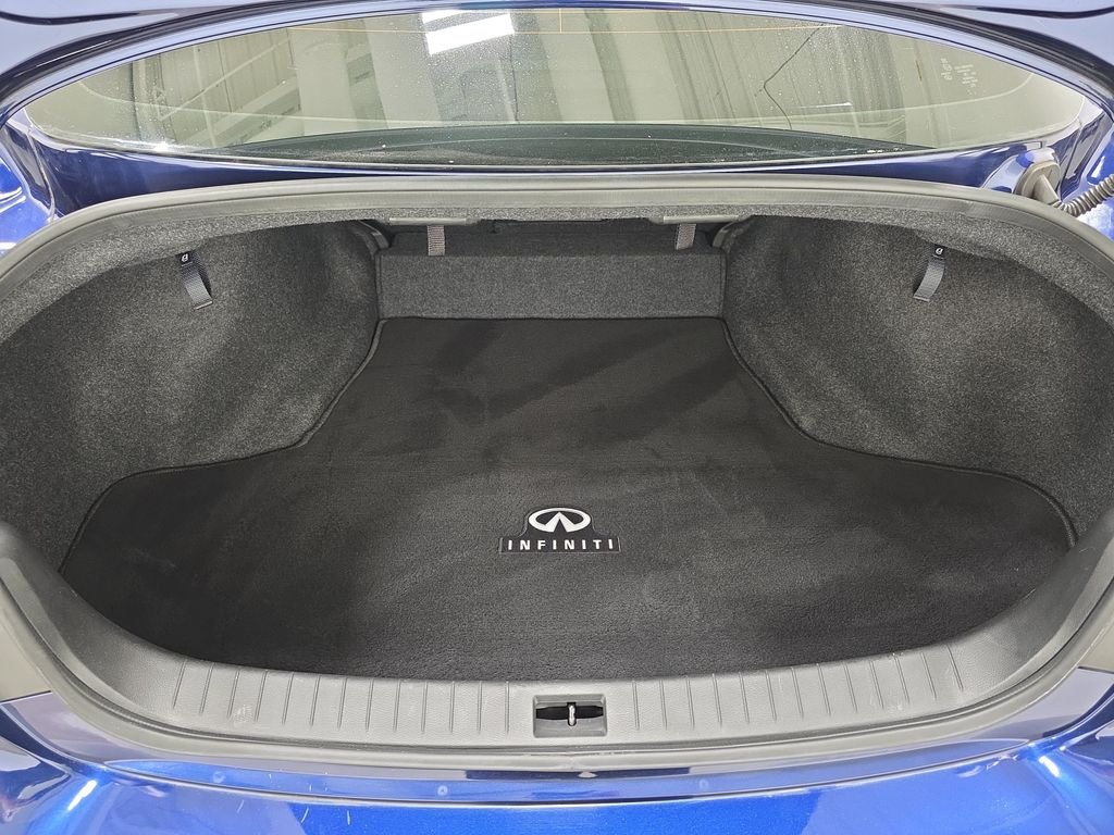 Certified Used 2023 Grand Blue INFINITI LUXE image 32