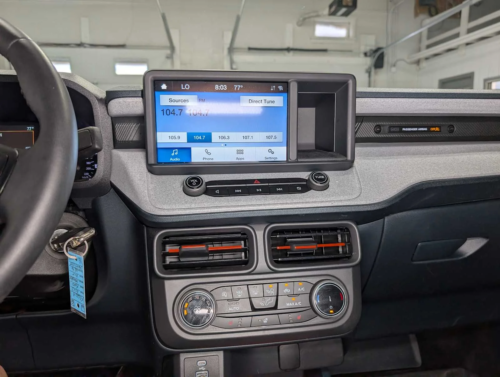 Used 2023 Oxford White Ford XLT image 34