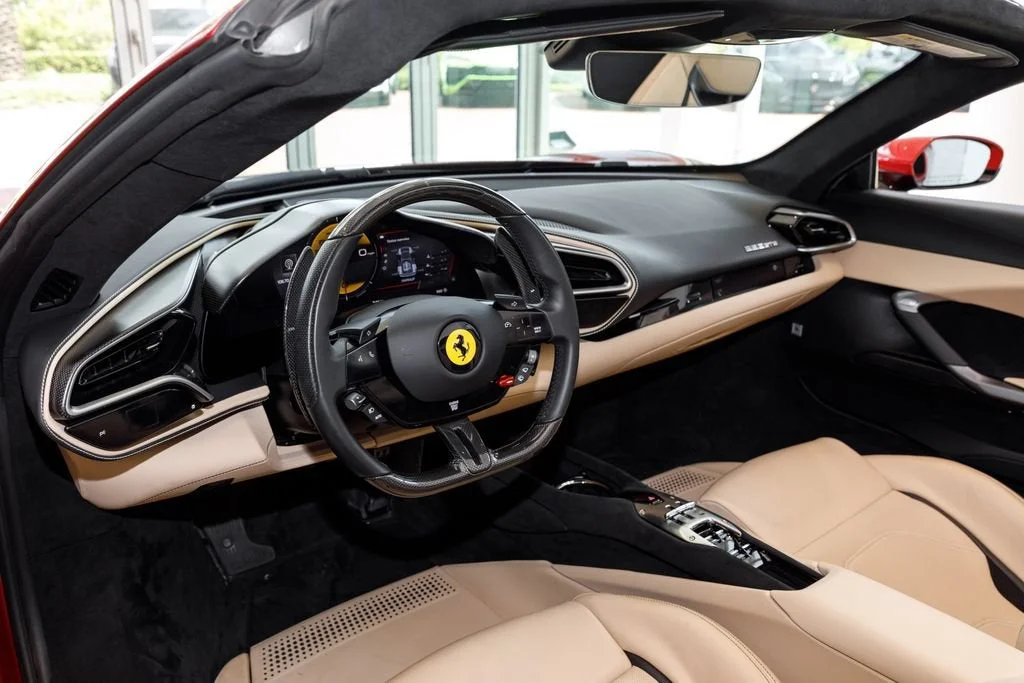 Used 2023 Rosso Imola Ferrari  image 27