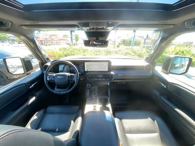 Used 2024  Toyota Base image 38