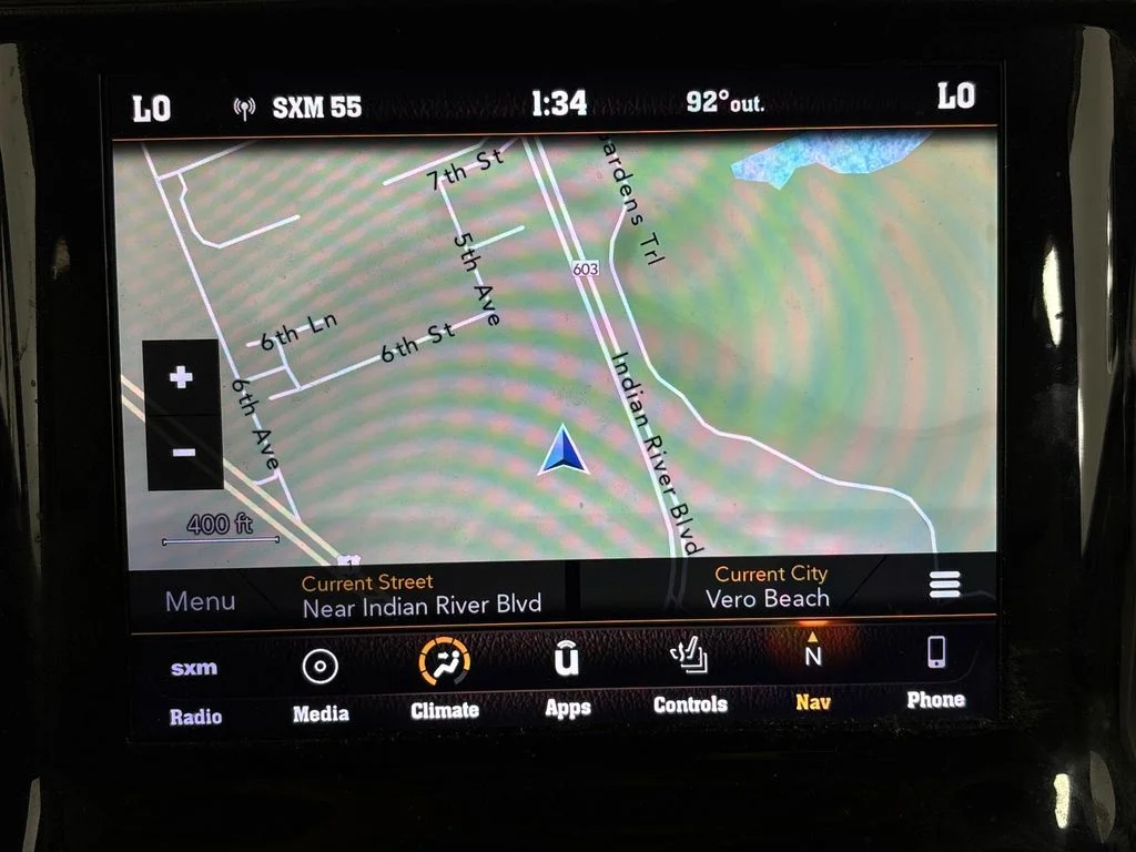 Used 2019 Silver Ram Laramie image 27