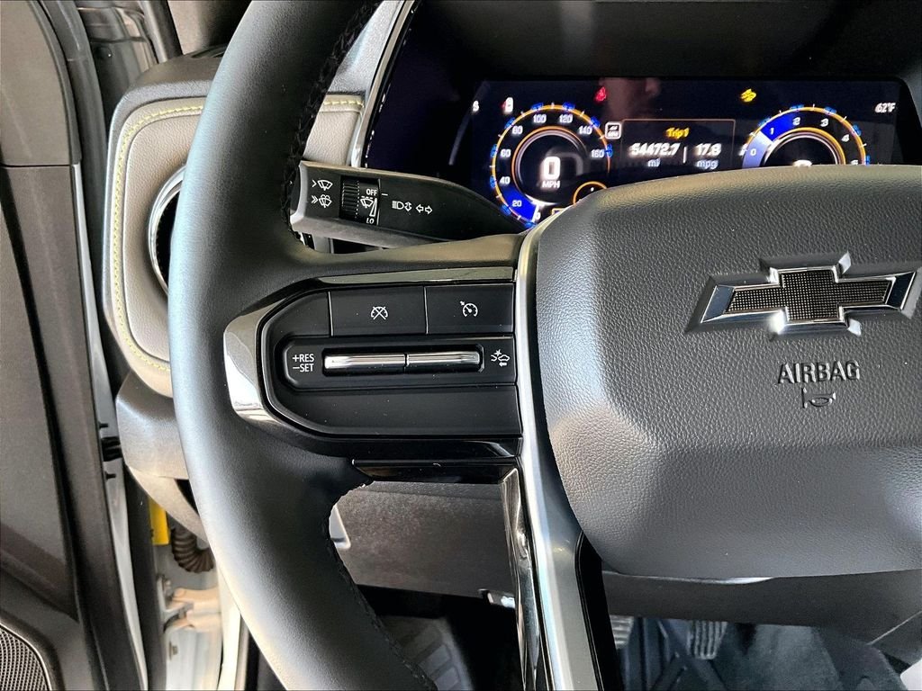 Used 2023 White Chevrolet ZR2 image 23