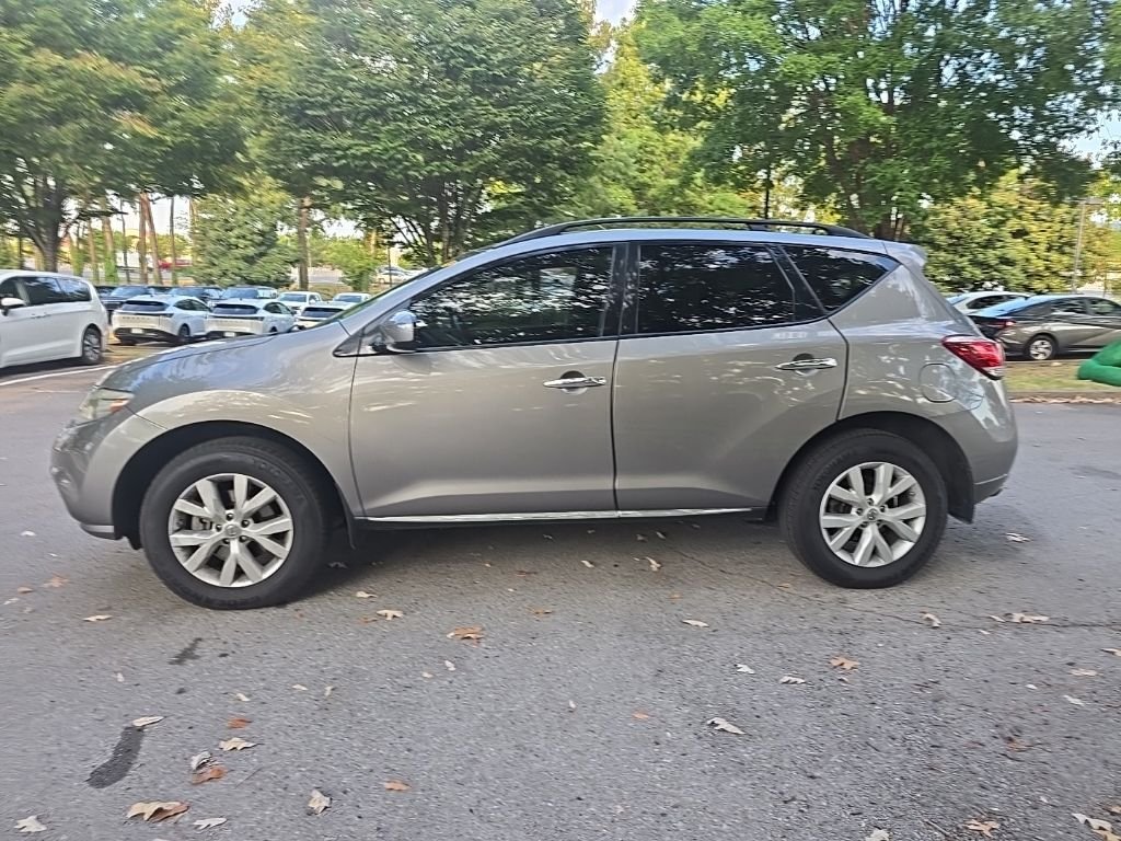 Used 2012 Gray Nissan SV image 5