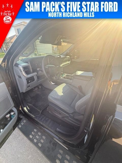 Used 2024 Black Ford XLT image 3