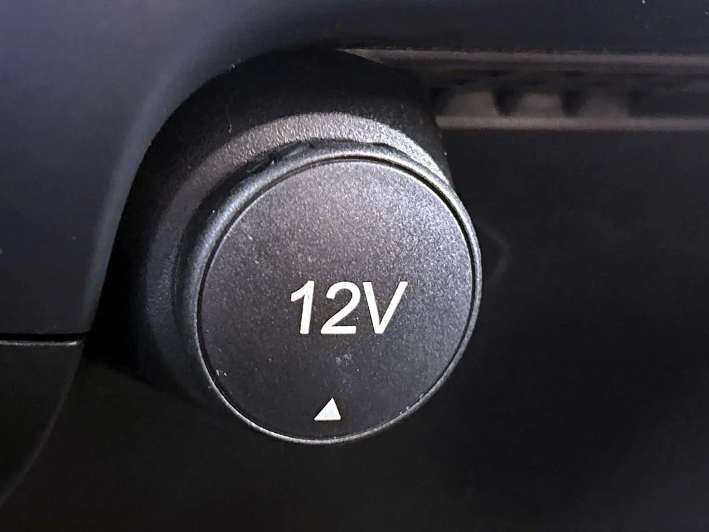 Used 2022 White Ford Lariat image 26