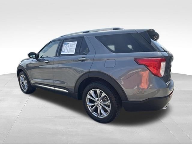 Used 2024 Gray Ford Limited image 5