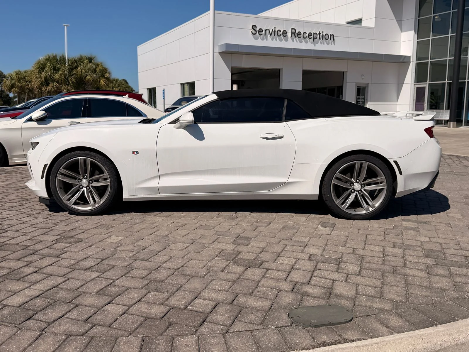 Used 2018 Summit White Chevrolet 2LT image 10