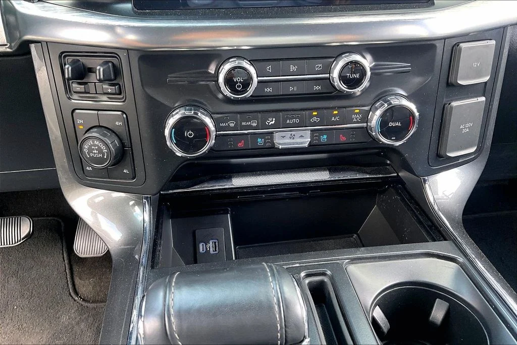 Used 2022 Gray Ford Lariat image 36