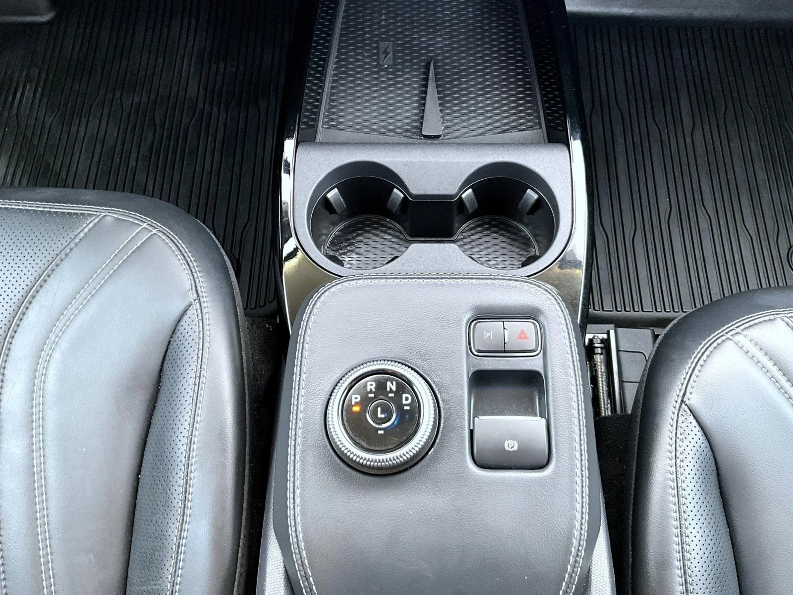 Used 2023 White Ford Premium image 15