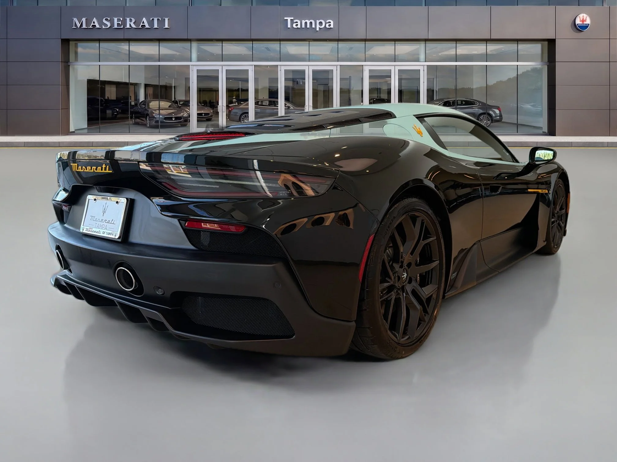 New 2025  MASERATI  image 3