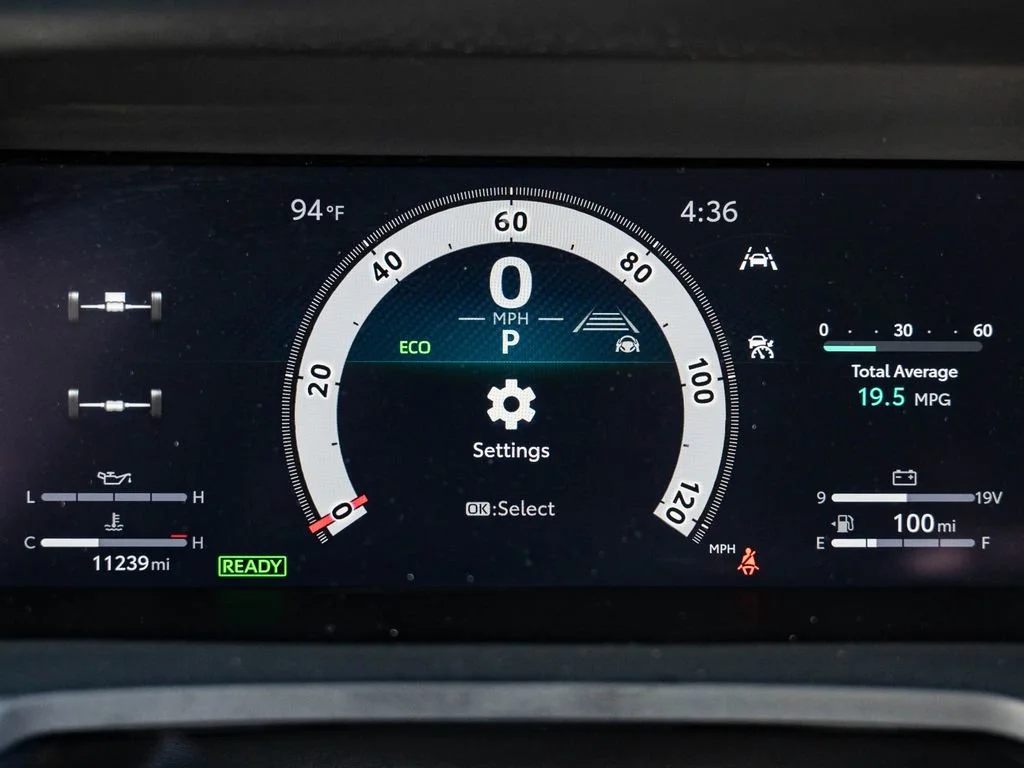 2025 Toyota Tacoma TRD Sport - Photo 32