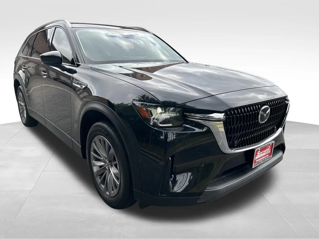 Used 2025 Black Mazda 3.3 Turbo Preferred image 8