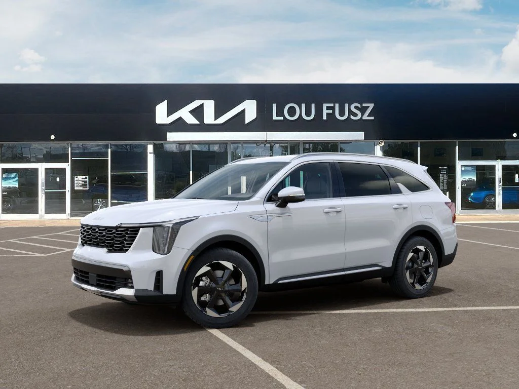 New 2026 Snow White Pearl Kia EX image 3