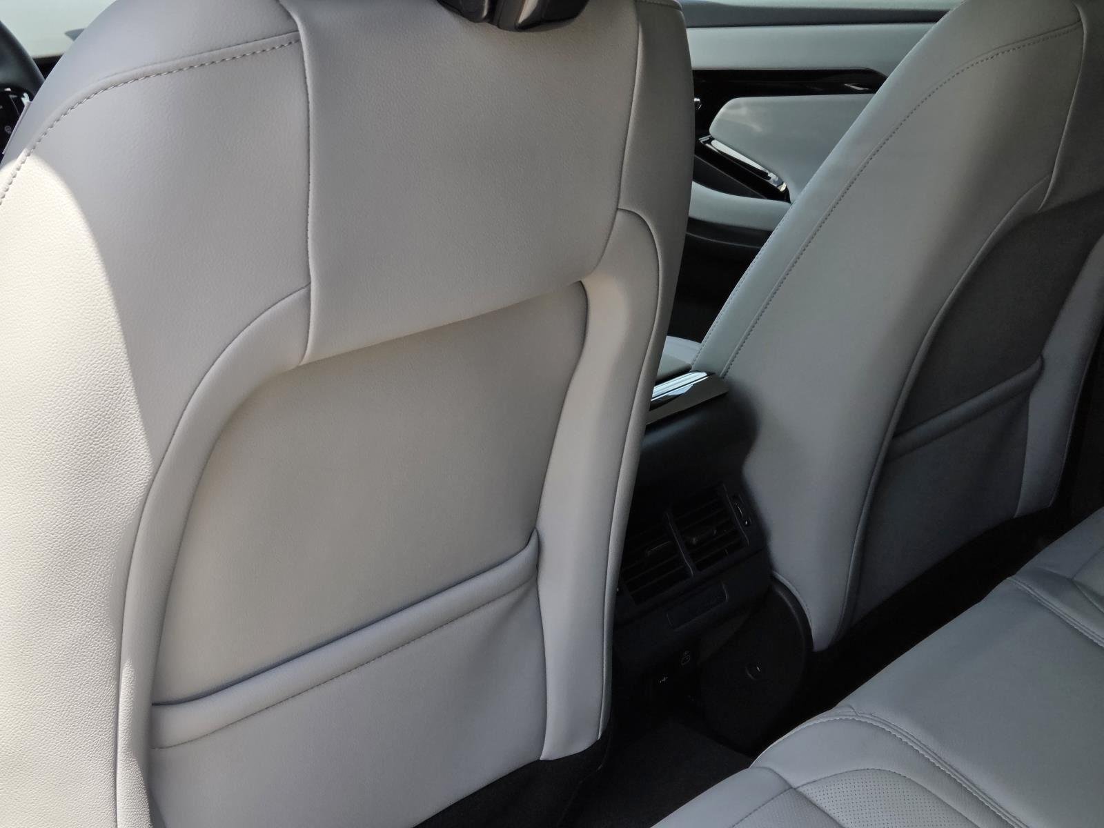 New 2026 Fuji White Land Rover Core S image 35
