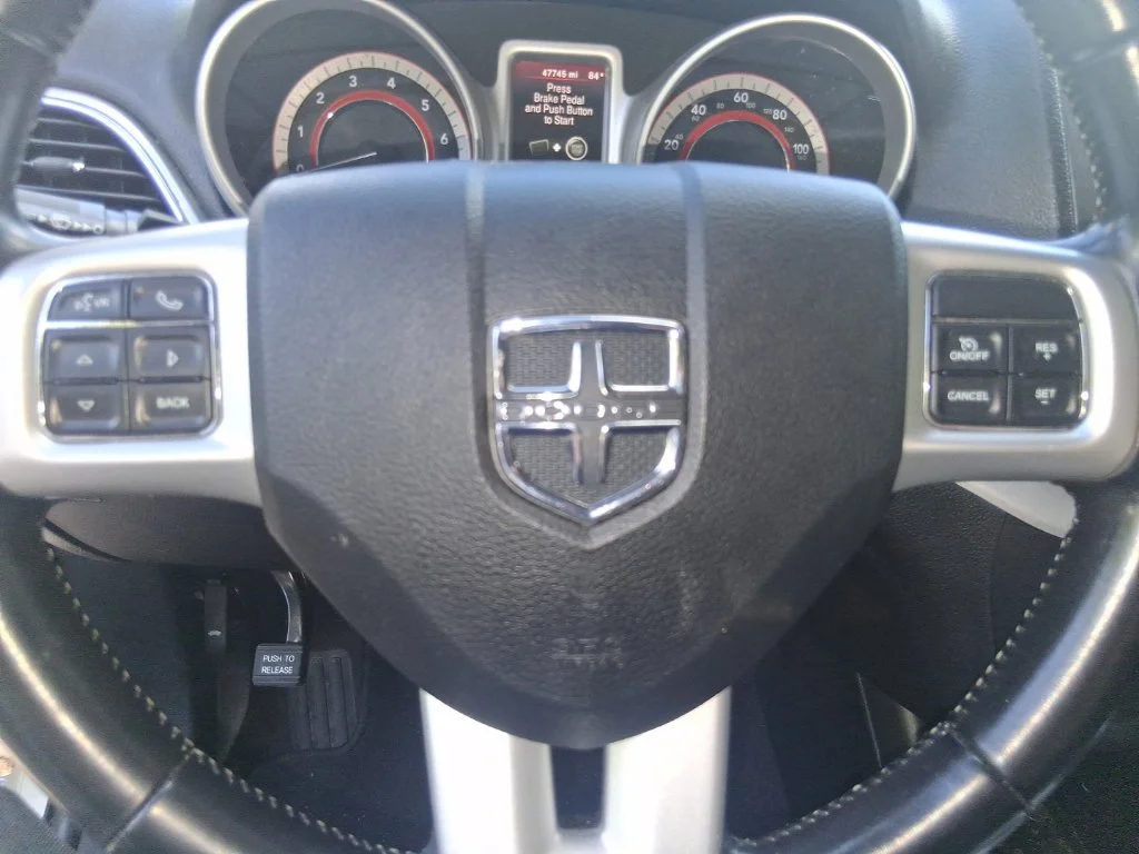 Used 2020 White Dodge SE image 9