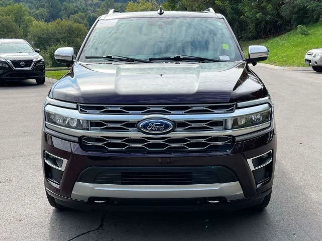 Used 2023 Red Ford Platinum image 8