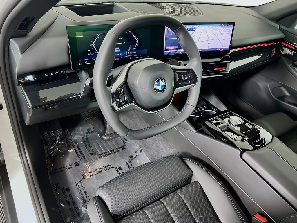 Used 2026 White BMW 530i xDrive image 9