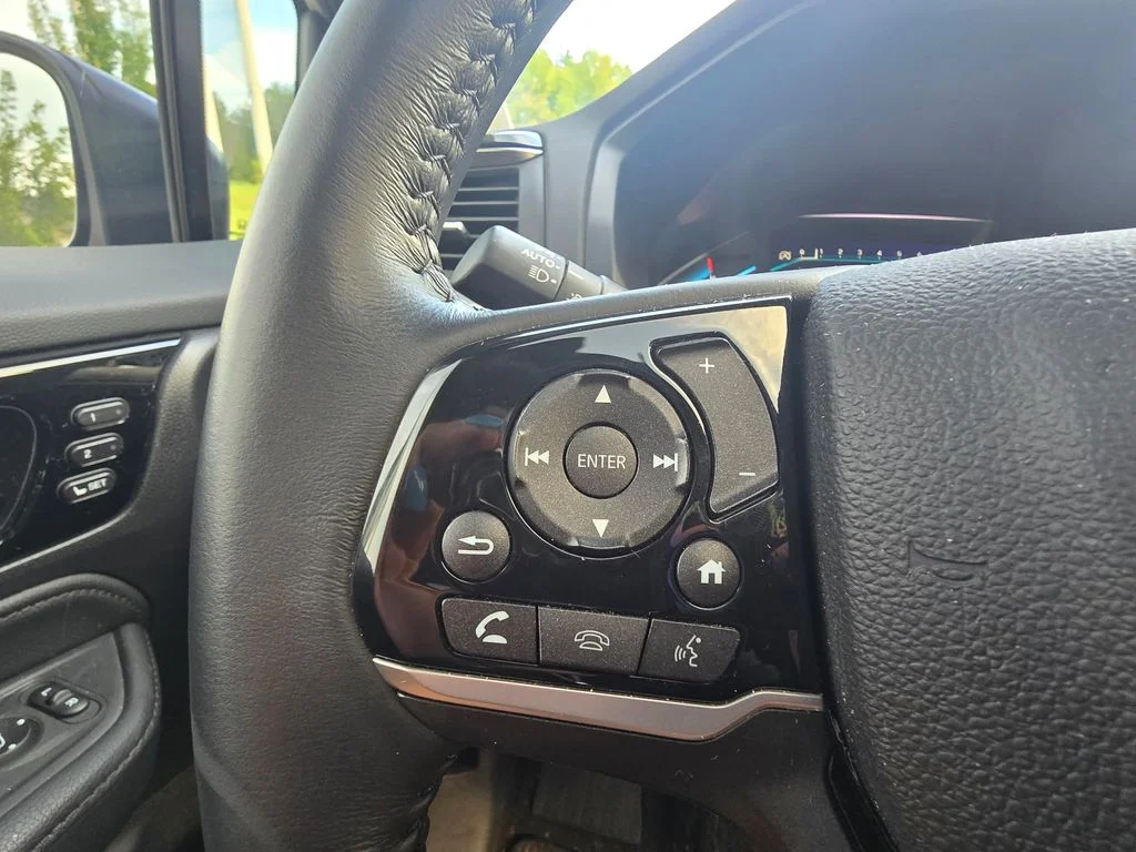 Used 2024 White Honda Touring image 26