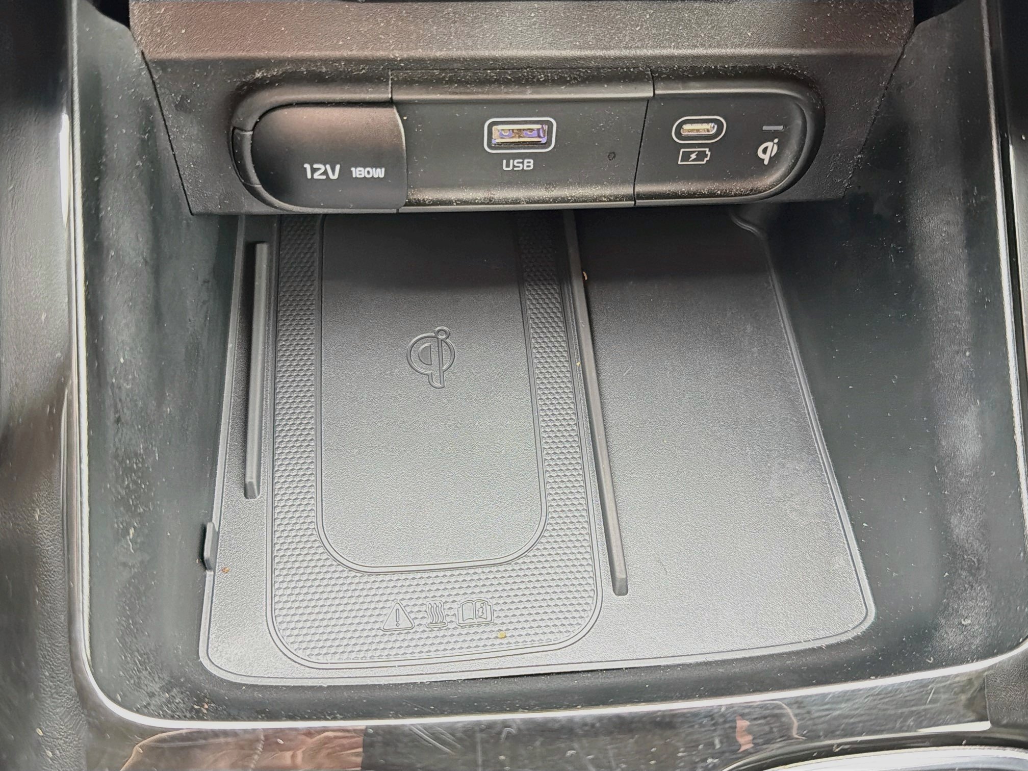 Used 2024 Dawning Red Kia EX image 33