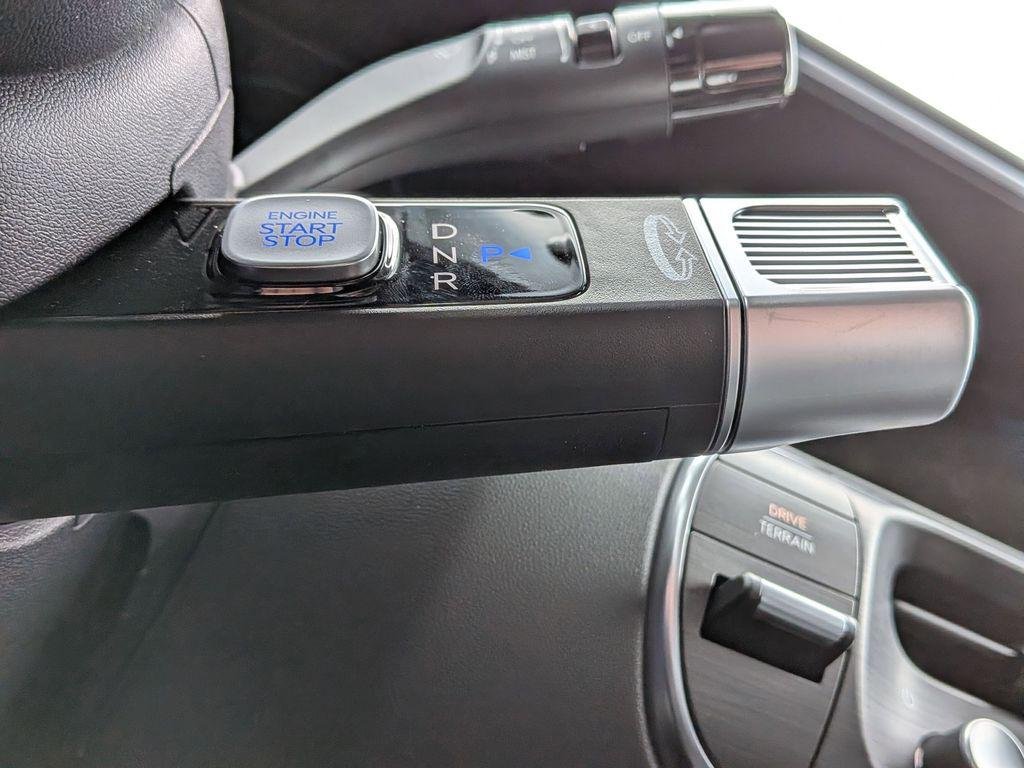 New 2026 Black Hyundai SEL 7P image 15