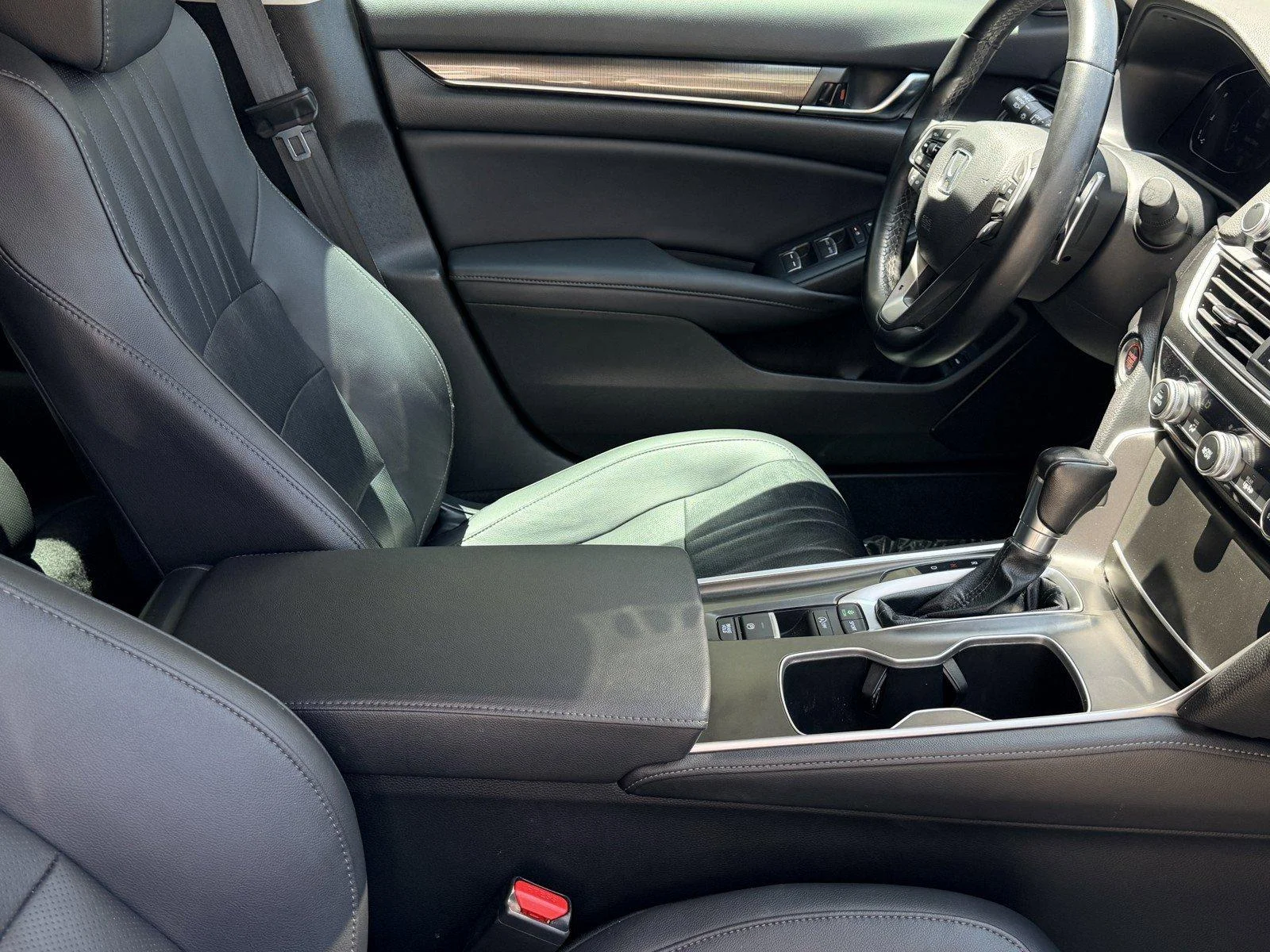 Used 2022  Honda Sport SE image 8