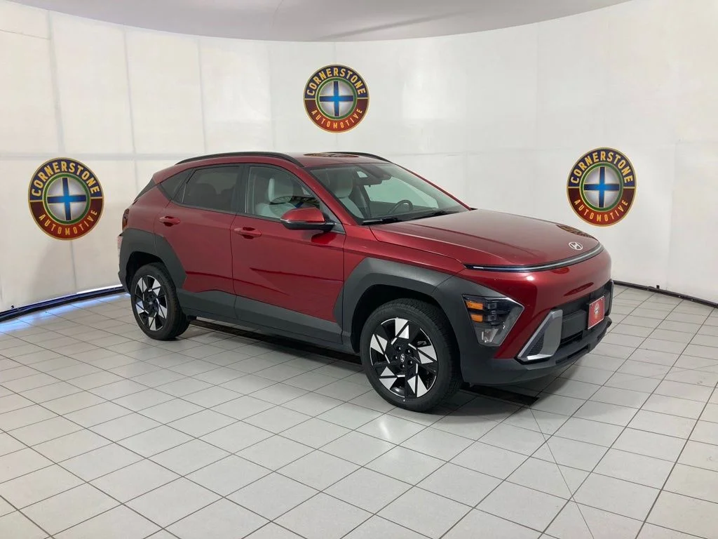 Used 2025 Red Hyundai SEL image 20