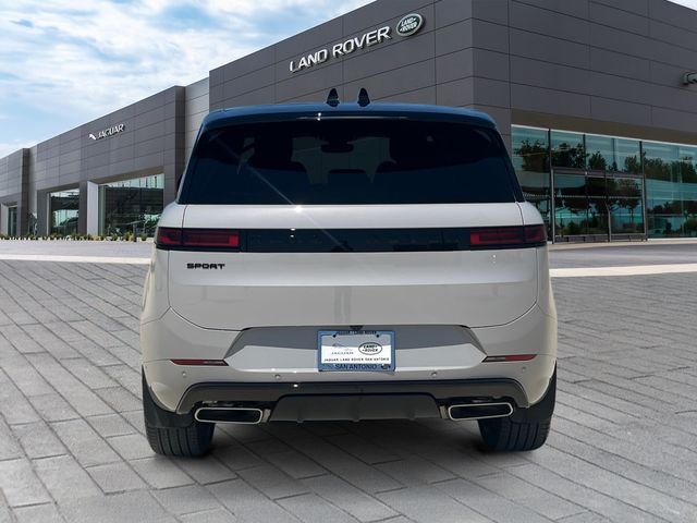 Certified Used 2026 Gray Land Rover Dynamic SE image 4