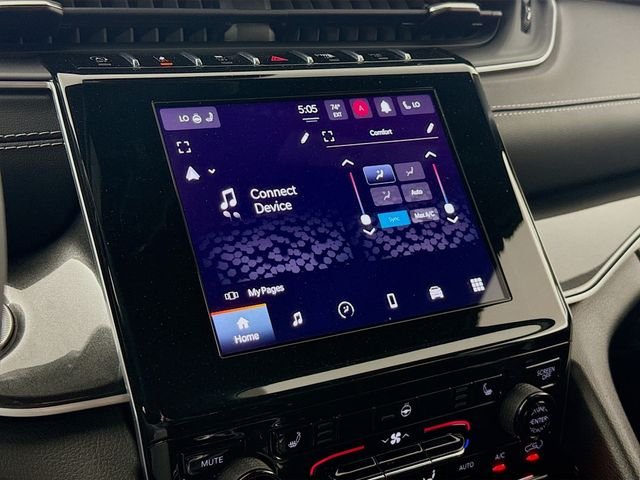 Used 2023 White Jeep Altitude X image 14