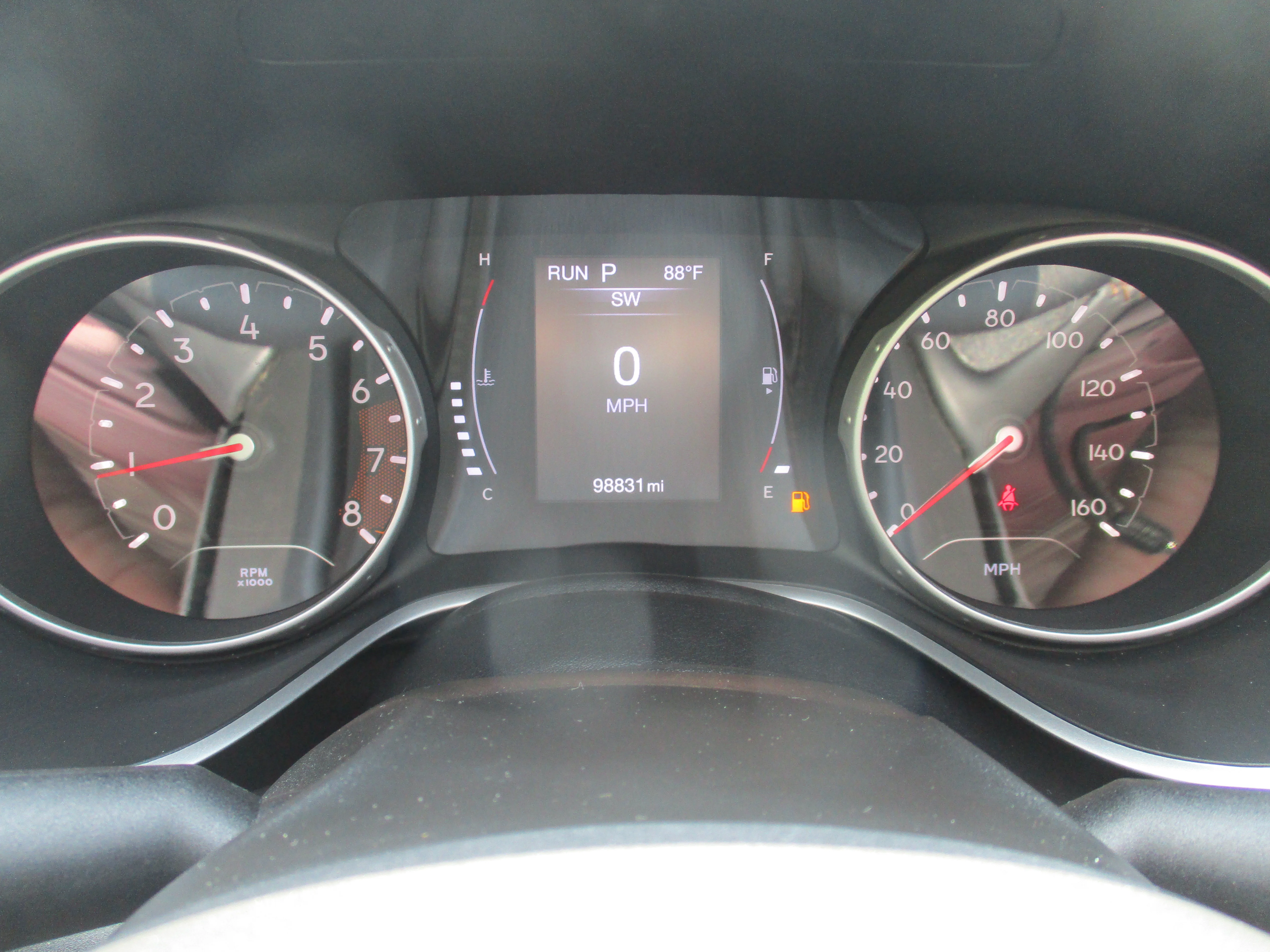 Used 2020 White Clearcoat Jeep Latitude image 14