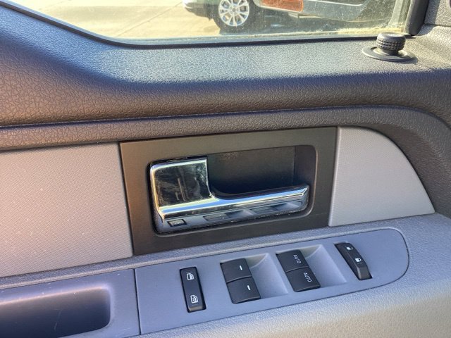 Used 2014 Tuxedo Black Metallic Ford XLT image 20
