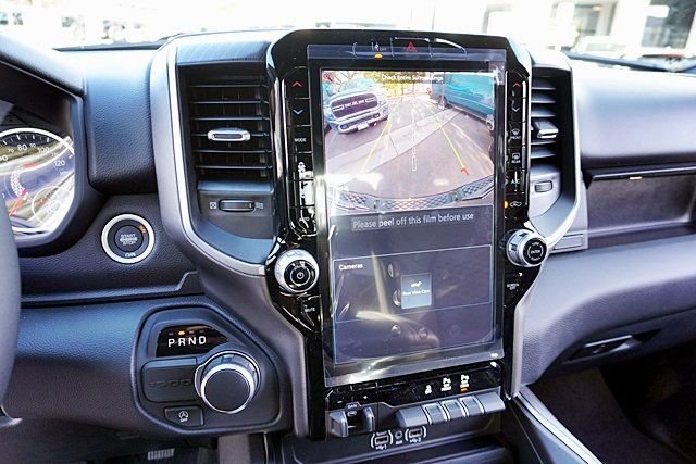 New 2026 Diamond Black Crystal Pearl-Coat Exterior Paint RAM Big Horn Sport Appearance Edition image 32