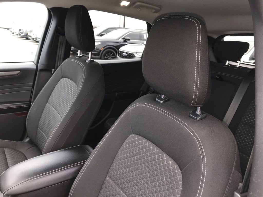 Used 2023 White Ford Active image 11