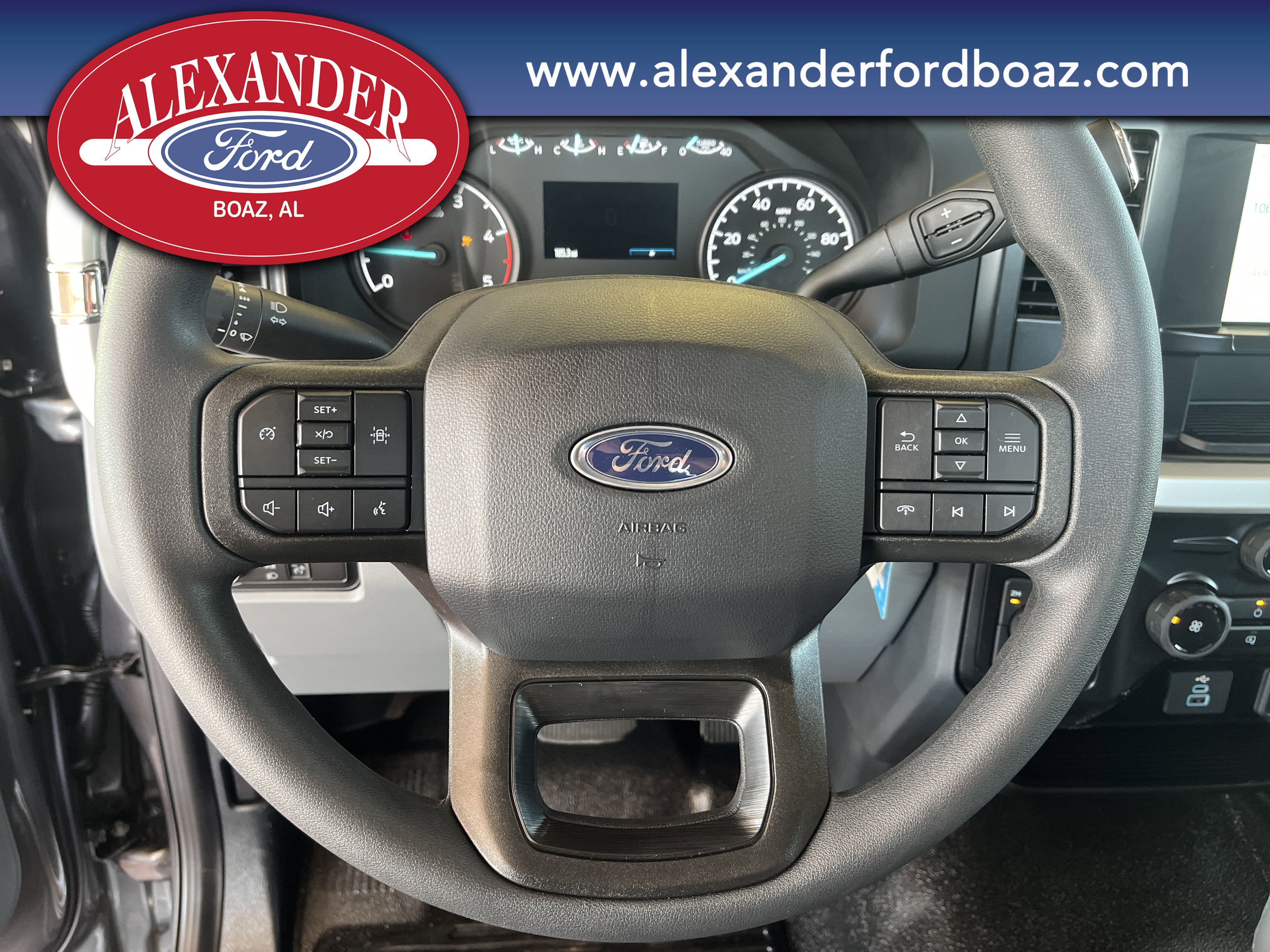 2025 Ford F-350 Super Duty Chassis Cab XL - Photo 18