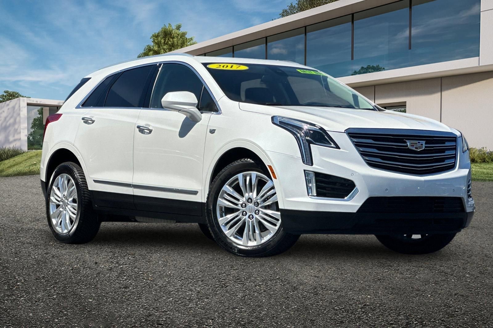 2017 Cadillac XT5 FWD Premium Luxury's photo