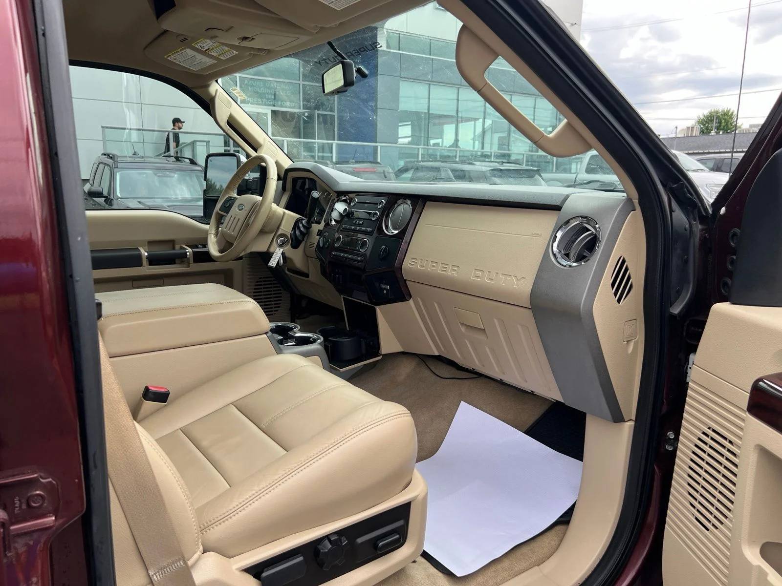 Used 2009 Royal Red Clearcoat Metallic Ford Lariat image 42