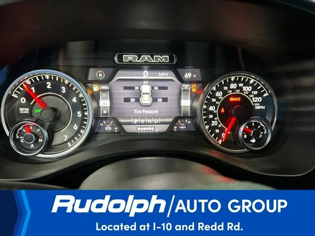 Used 2022 Black Ram Laramie image 16