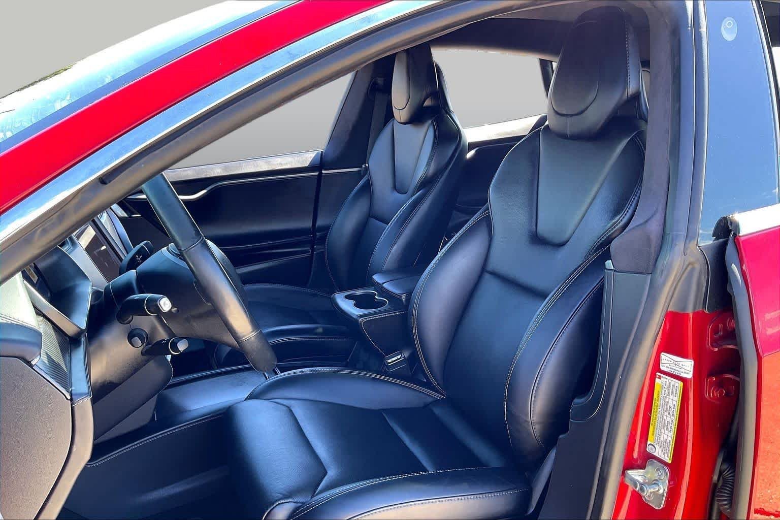 Used 2018 Red Multi-Coat Tesla 75D image 6