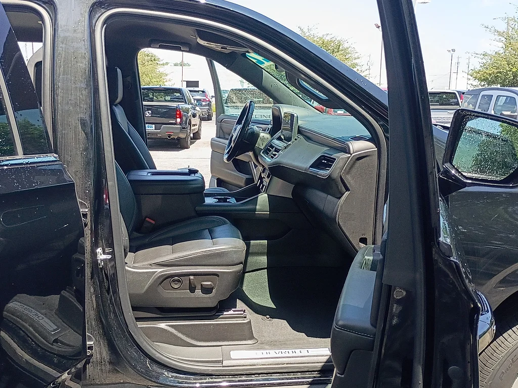 Used 2022 Black Chevrolet LT image 15