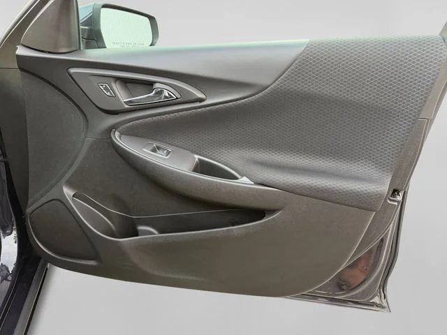 2023 Chevrolet Malibu 1LT - Photo 15