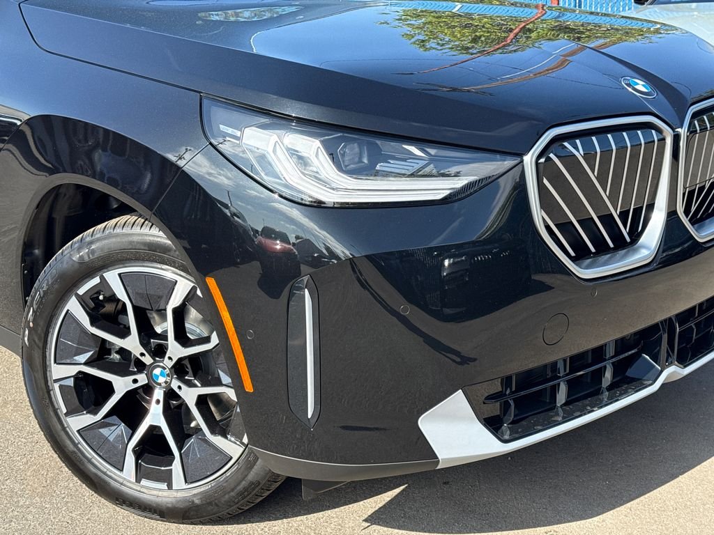 New 2026 Black Sapphire Metallic BMW 30 xDrive image 6