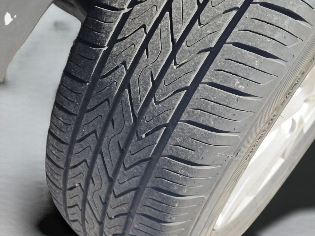 Used 2015 Meteor Gray Mica Mazda Sport image 18