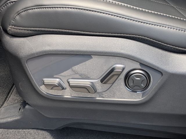 New 2027 Terrain Brown Kia X-PRO SX image 24